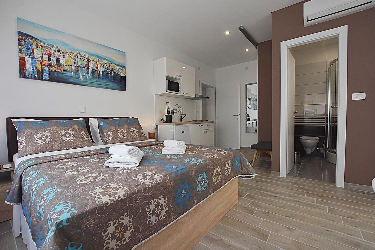 Borna & Roko Apartments Free Parking Zadar Exterior photo