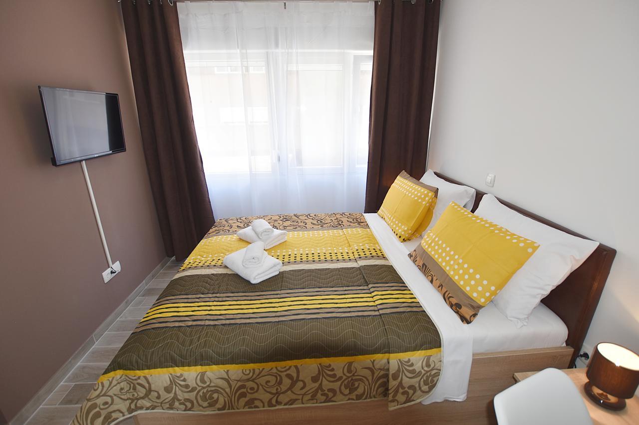 Borna & Roko Apartments Free Parking Zadar Exterior photo